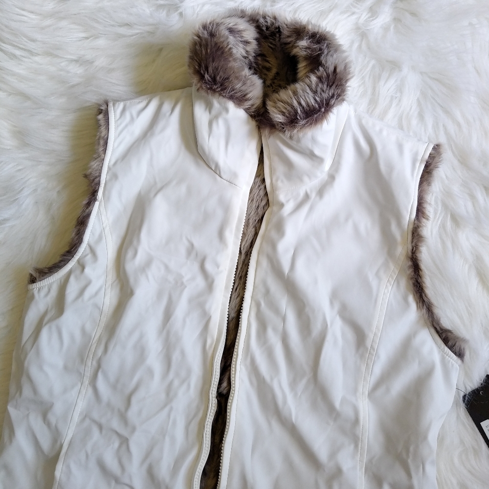 Women's Reversible Fuzzy Shell Vest